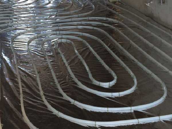 諾維溪谷_地?zé)岚惭b項目展示